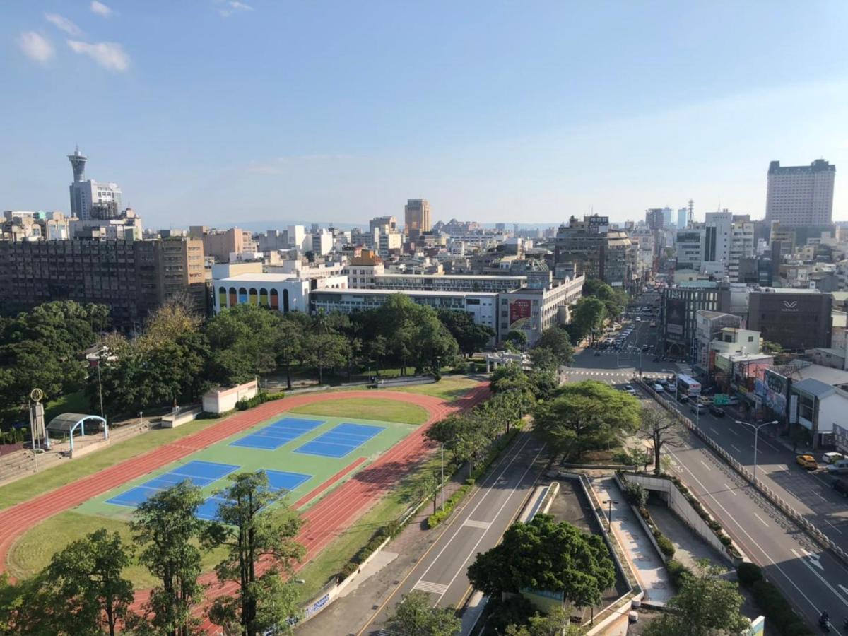 星霖之家 Lägenhet Taichung Exteriör bild